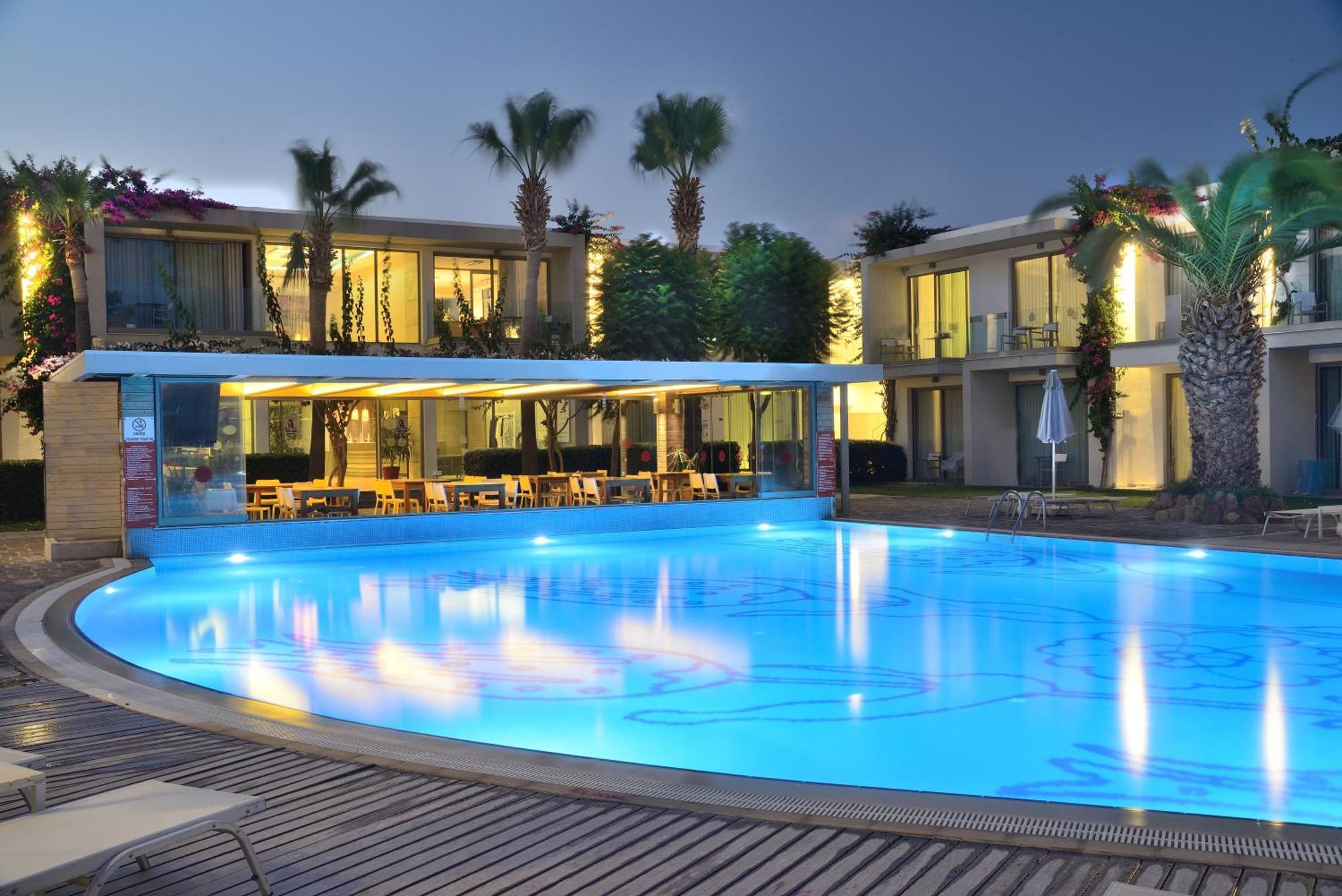 Lugga Boutique Hotel & Beach Ortakent Exterior photo