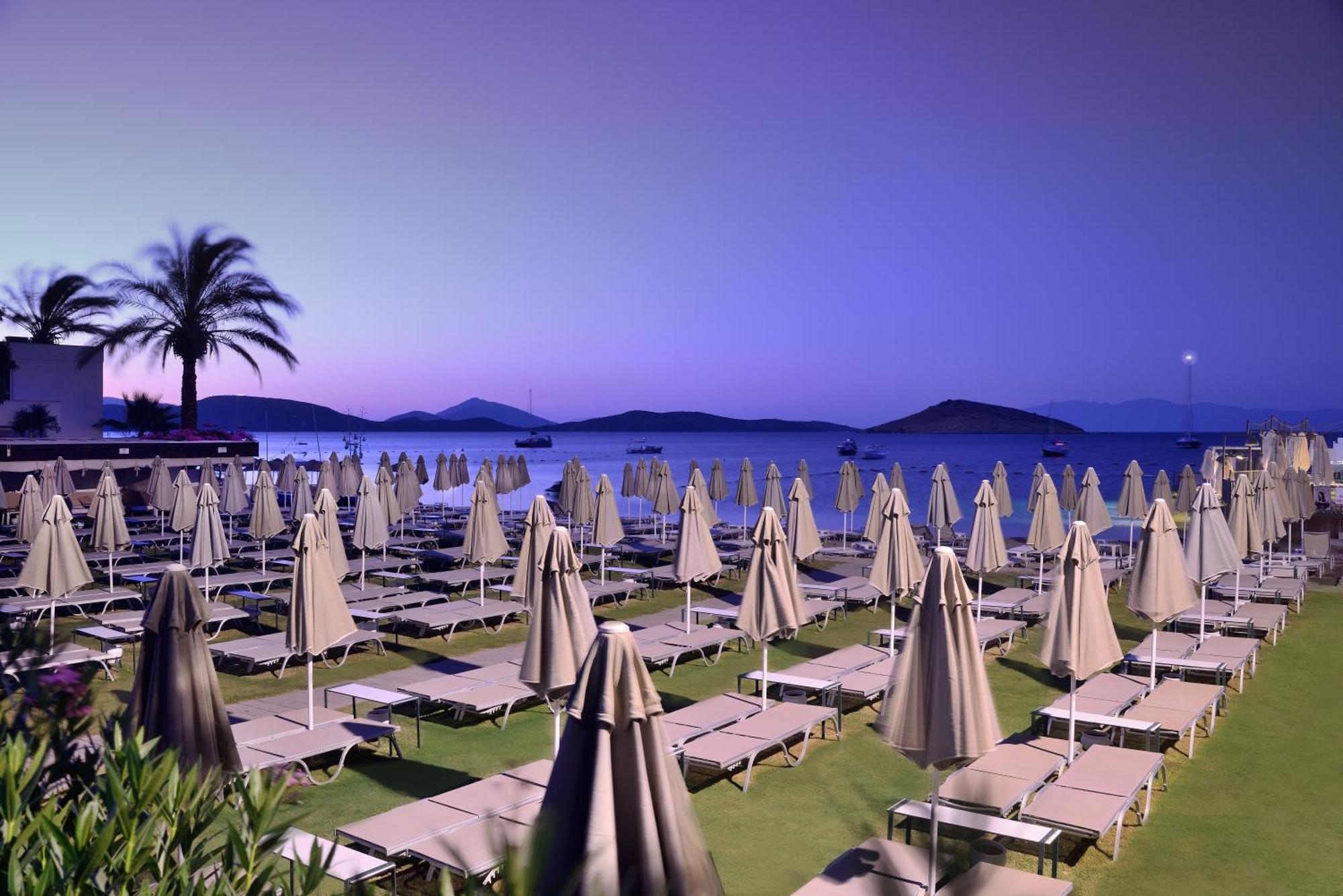 Lugga Boutique Hotel & Beach Ortakent Exterior photo